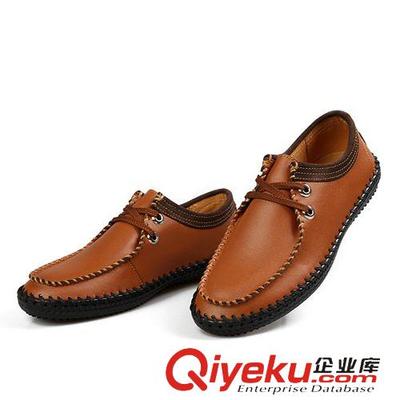 匠心演绎英伦风尚 新款男士手工缝制真皮休闲鞋深度解析